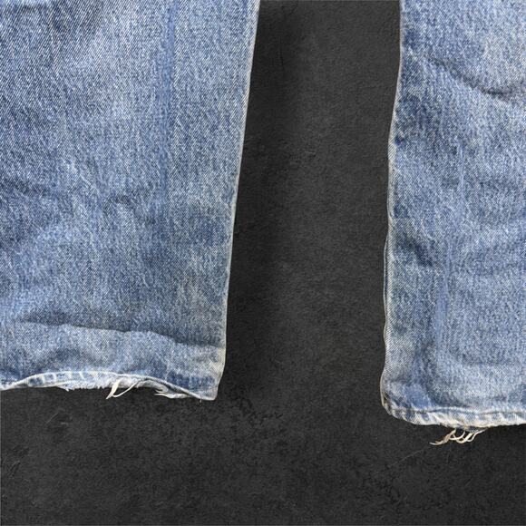 Vintage Levis 501 80s Made in USA Button Fly Jeans Size 32 - Picture 9 of 13